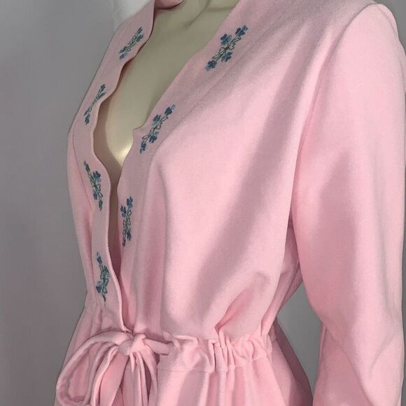 Vintage Pink Sears Embroidered Fleece Tie Waist Dressing Robe Small - Picture 10 of 14